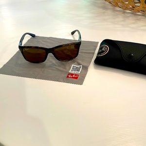 Ray ban polarized sunglasses